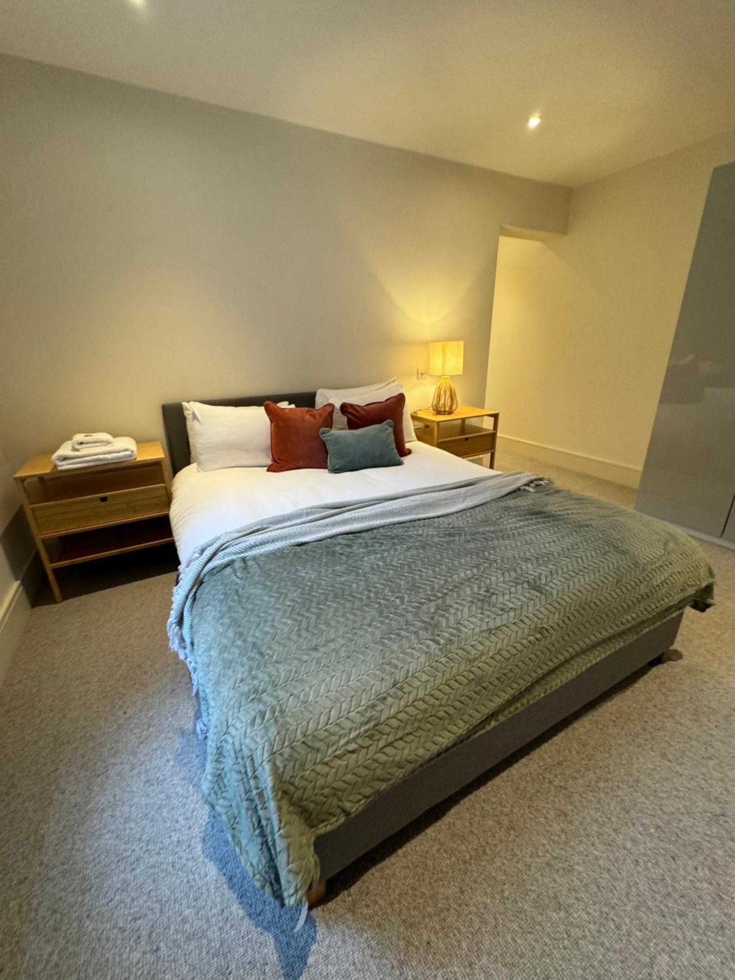 The Jade Suite - The Jewellery Suites, 3 Bed 3 Bath Birmingham Bagian luar foto